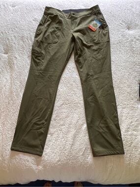 Columbia Women’s Omni-Shield Size 14 Straight Leg Active Pants NWT